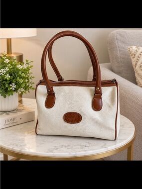 Brighton Creek  Leather Shoulder Bag vintage.